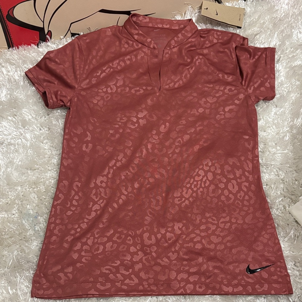 Nike Woman’s Golf Sri Fit Short Sleeve Shirt Rust Orange